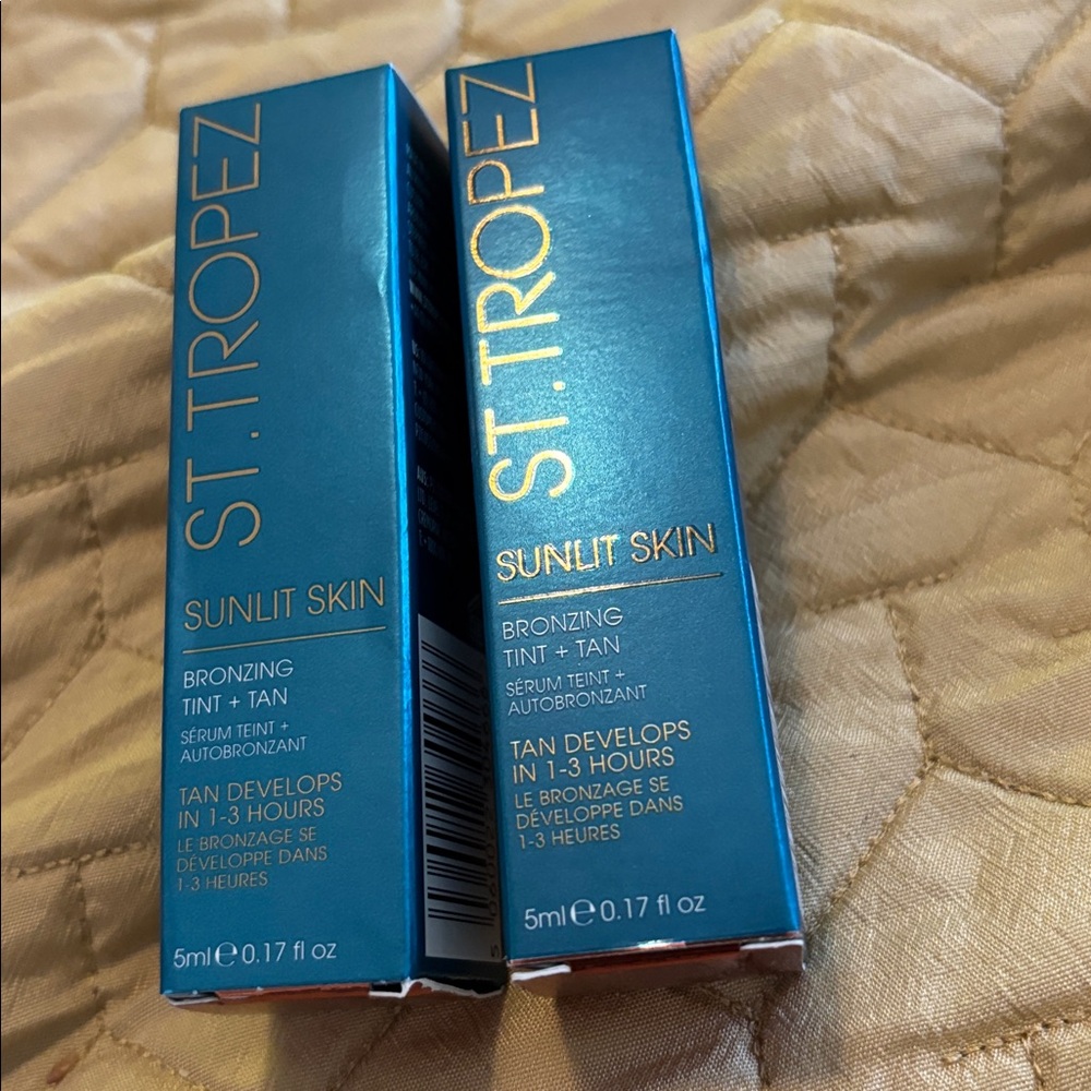 St. Tropez Sunlit Skin Bronzing Tint - Teal and Gold - Picture 2 of 9